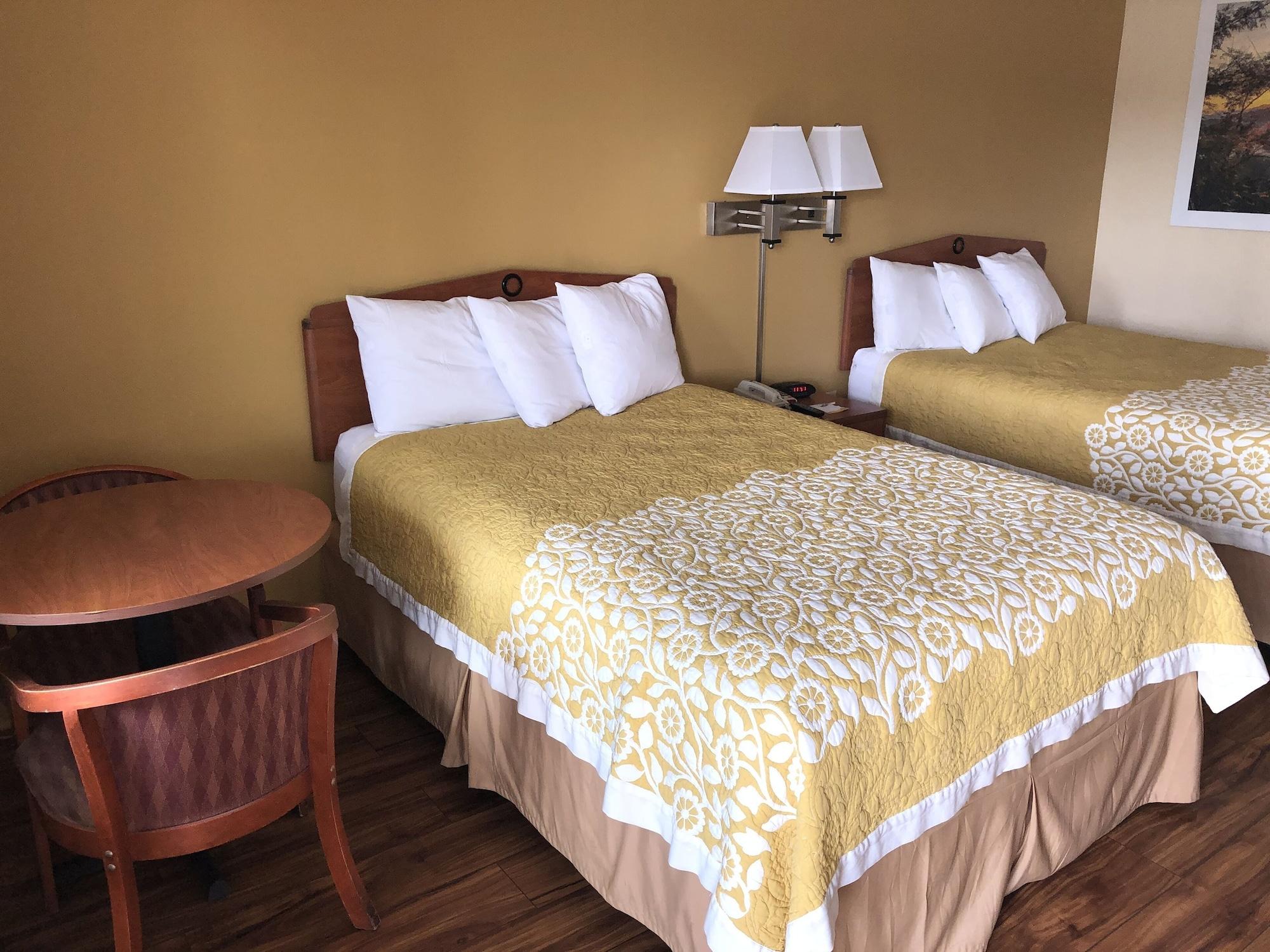Days Inn by Wyndham Clarksville TN Eksteriør bilde