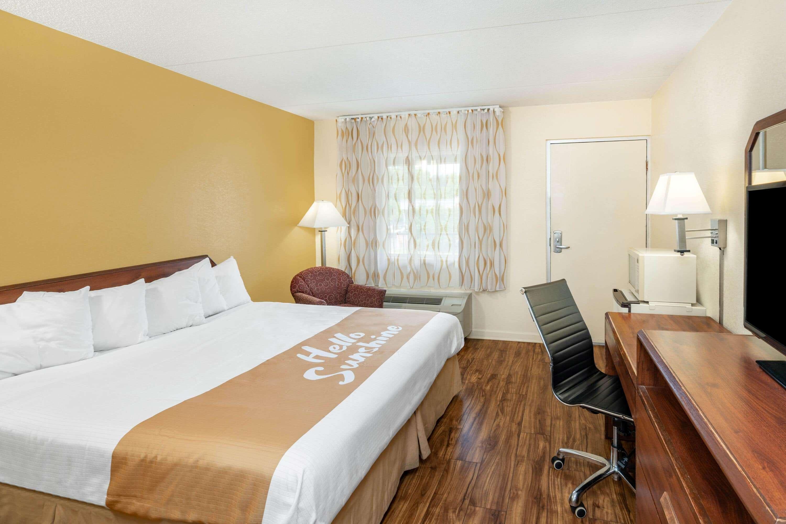 Days Inn by Wyndham Clarksville TN Eksteriør bilde