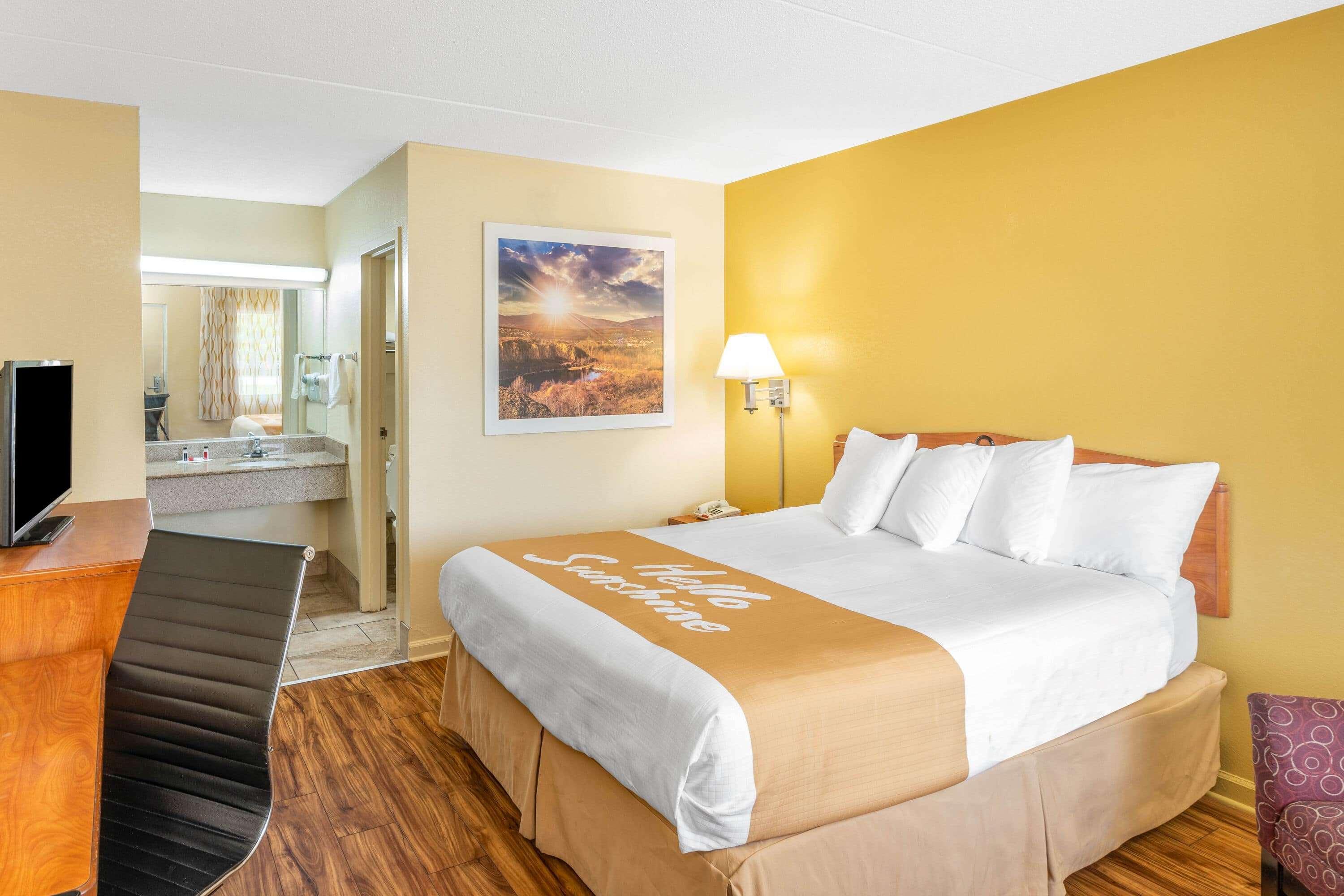 Days Inn by Wyndham Clarksville TN Eksteriør bilde