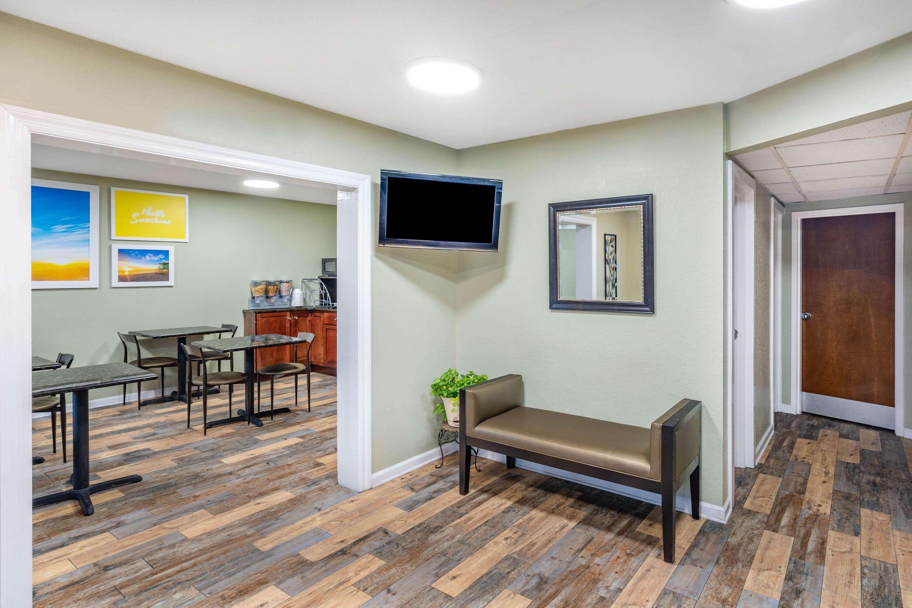 Days Inn by Wyndham Clarksville TN Eksteriør bilde